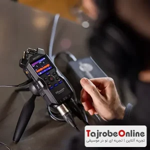 imgi 79 recorder zoom h4essential 03